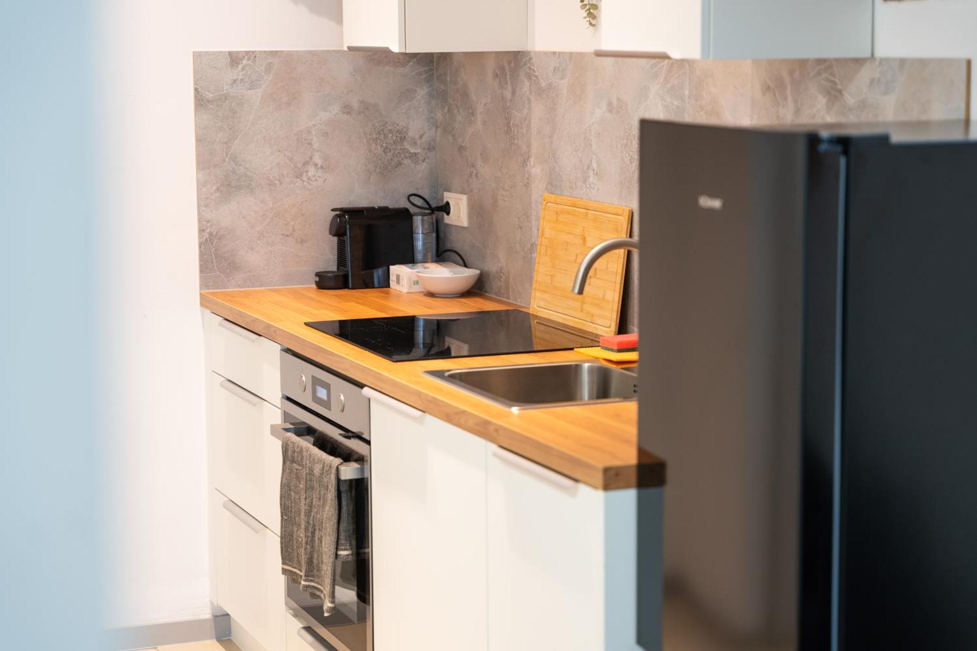 Central Living Apartments - Wielemansgasse Відень Екстер'єр фото